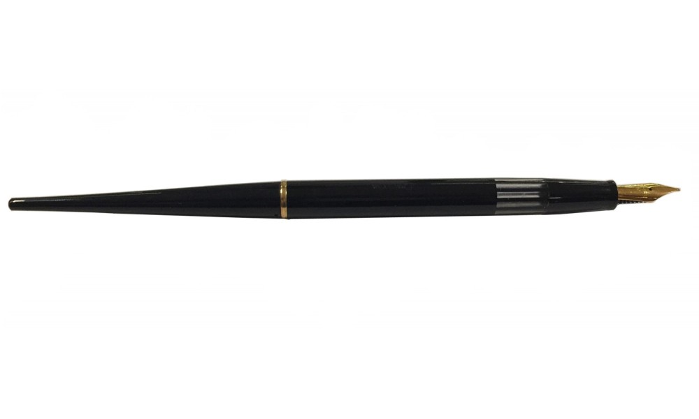 OMAS FOUNTAIN PEN BLACK FROM TABLE