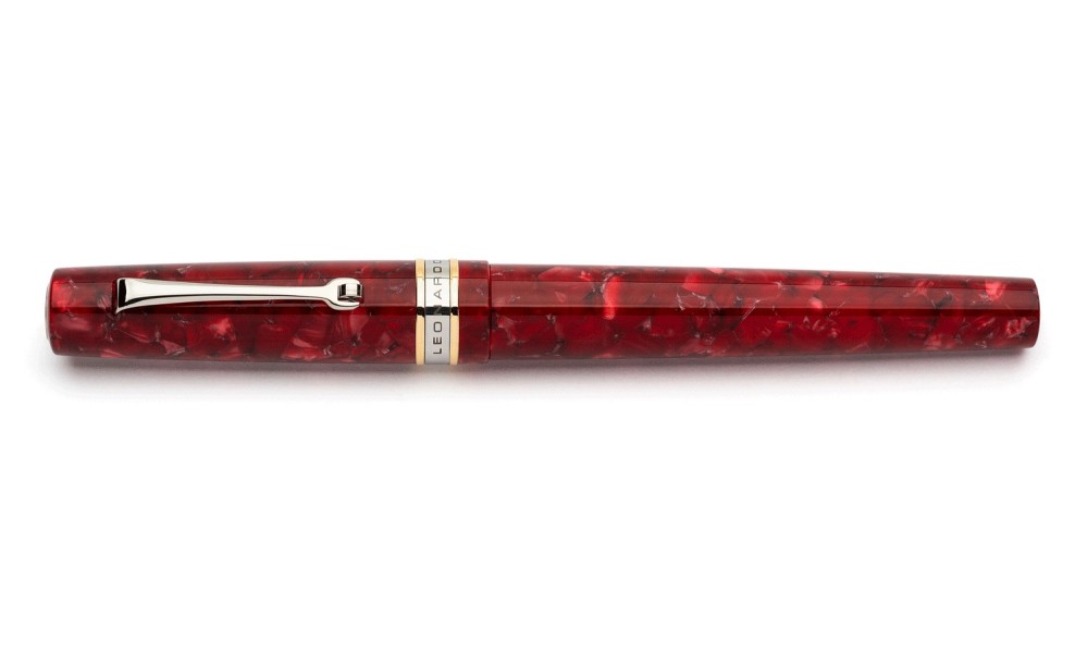 LEONARDO LA PICCOLINA PASSION RED FOUNTAIN PEN